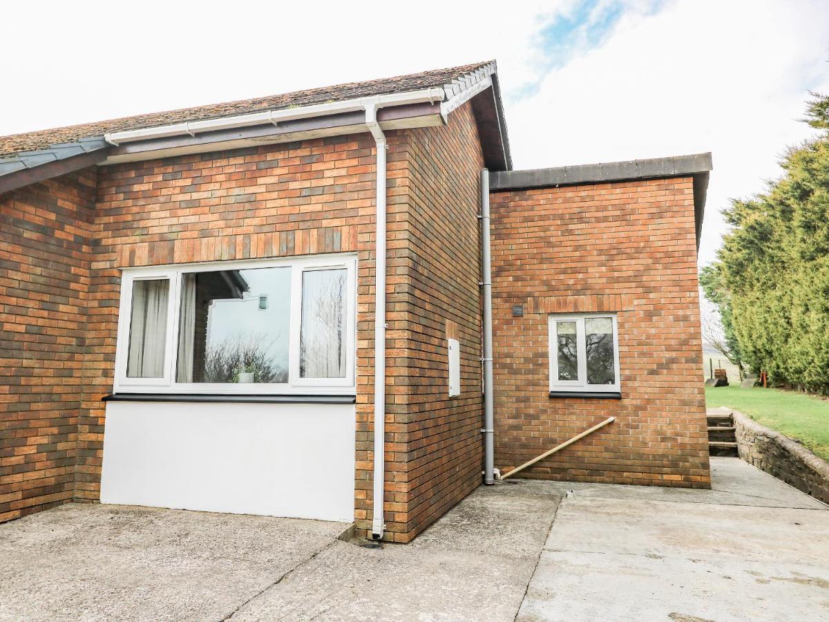 Blaenywawr Annexe Villa Cross Inn Luaran gambar