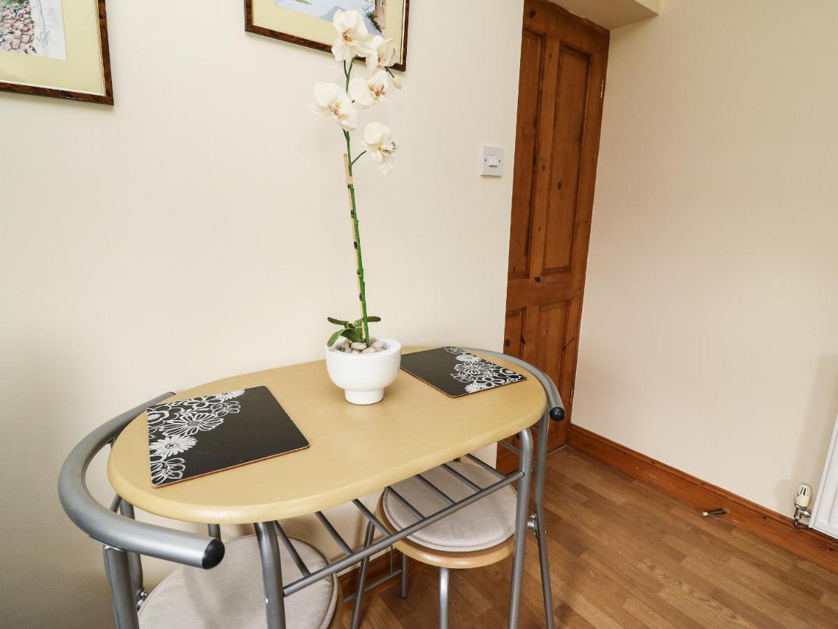 Blaenywawr Annexe Villa Cross Inn Luaran gambar